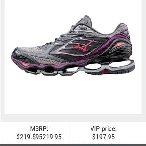 Mizuno Wave Prophecy women’s